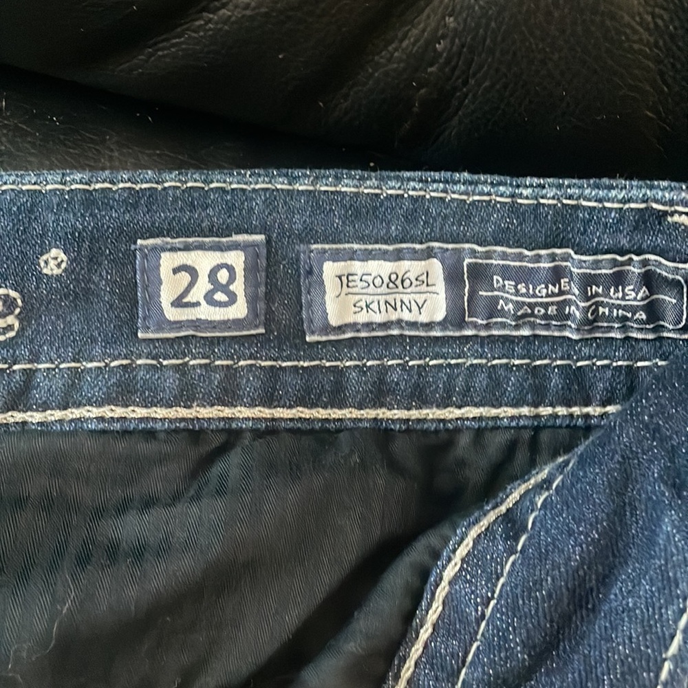 Miss Me Skinny Jeans - Picture 4 of 5